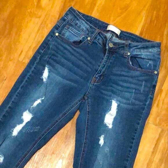 Altar’d State Medium Wash Distressed Jeans Size 24 - Picture 1 of 12